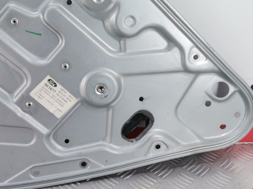 Стеклоподъемник задний правый FORD Focus II 2005-2011