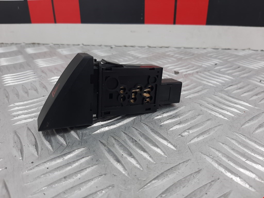 Кнопка аварийной сигнализации (аварийки) MAZDA Mazda 6 GH 2007-2012