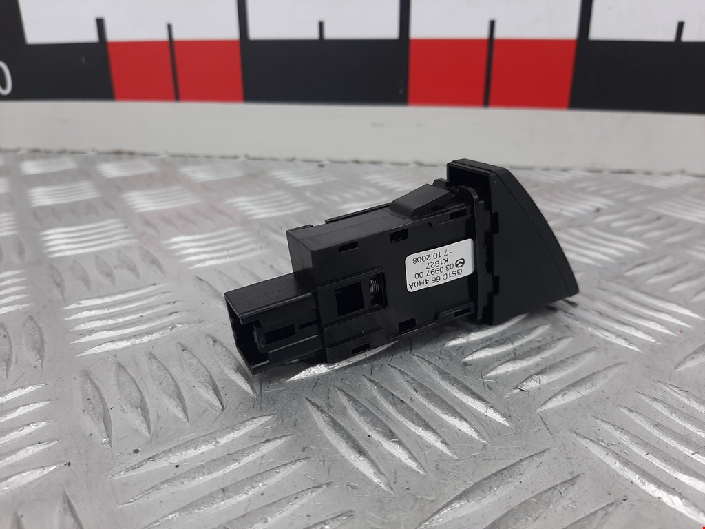 Кнопка аварийной сигнализации (аварийки) MAZDA Mazda 6 GH 2007-2012
