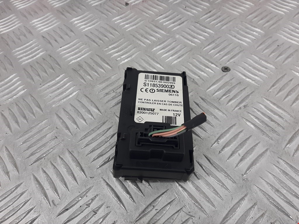 Замок зажигания RENAULT Scenic II 2003-2010