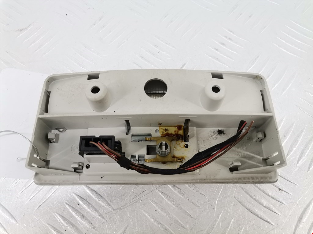 Плафон салонный (салона фонарь) VOLKSWAGEN Polo IV 2001-2009