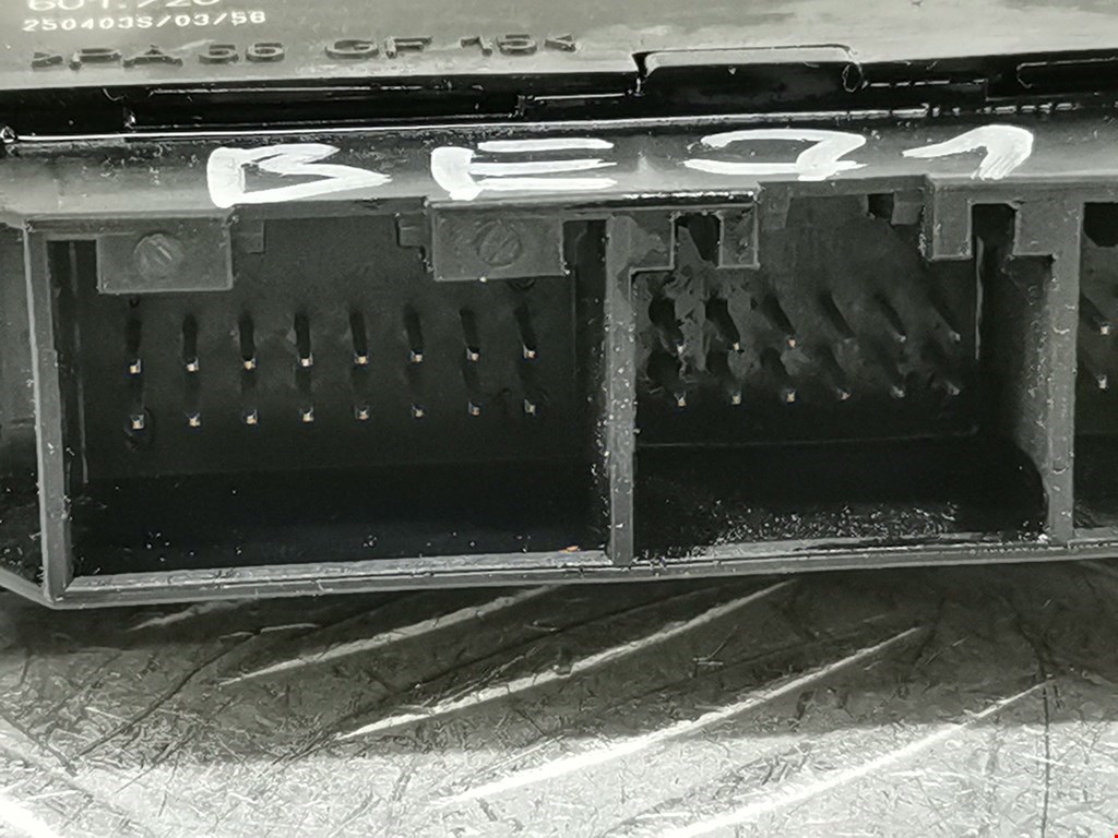 Блок управления парктрониками AUDI A6 C5 1997-2004