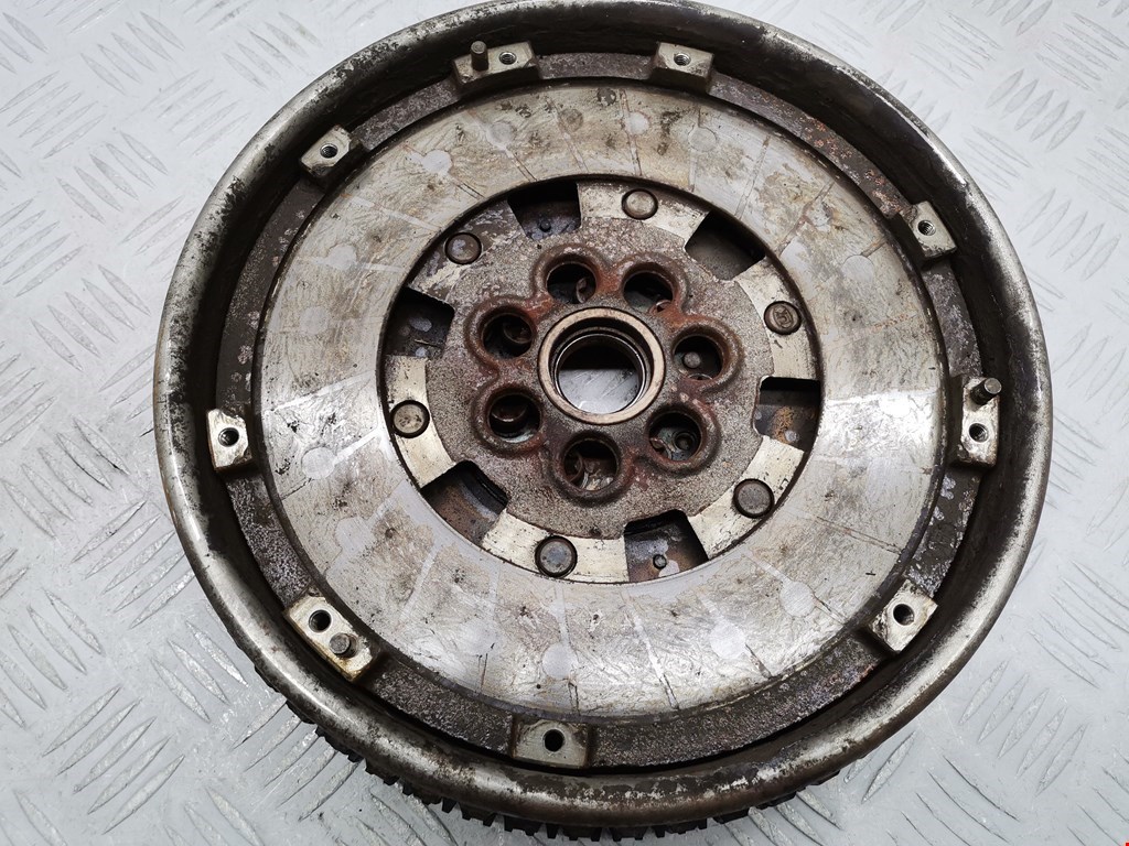 Маховик (демпфер сцепления) VOLVO V40 I 1995-2004