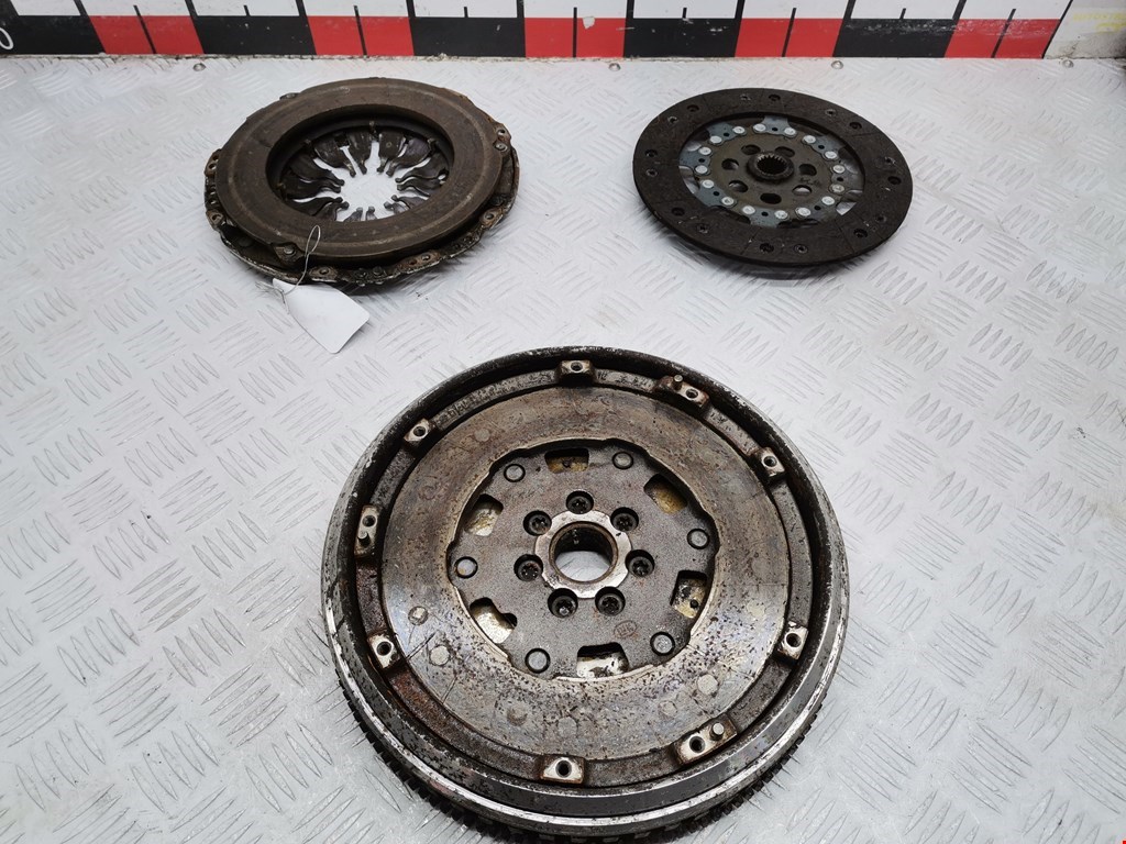 Маховик (демпфер сцепления) NISSAN Qashqai J10 2006-2013