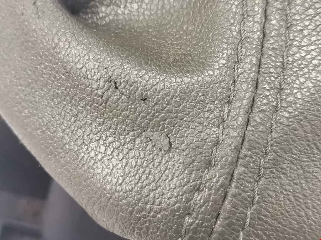 Кулиса (селектор) АКПП/МКПП в салоне VOLVO S40 I 1995-2004