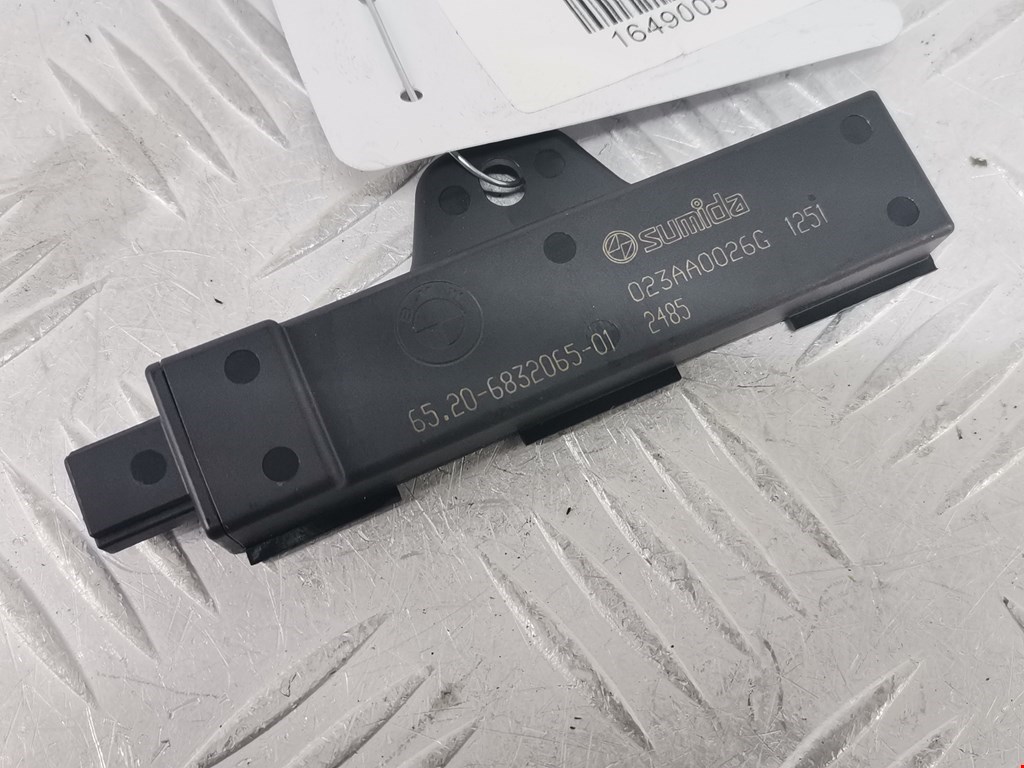 Антенна системы Комфортный доступ BMW 1-Series (F40) (2019-2023)