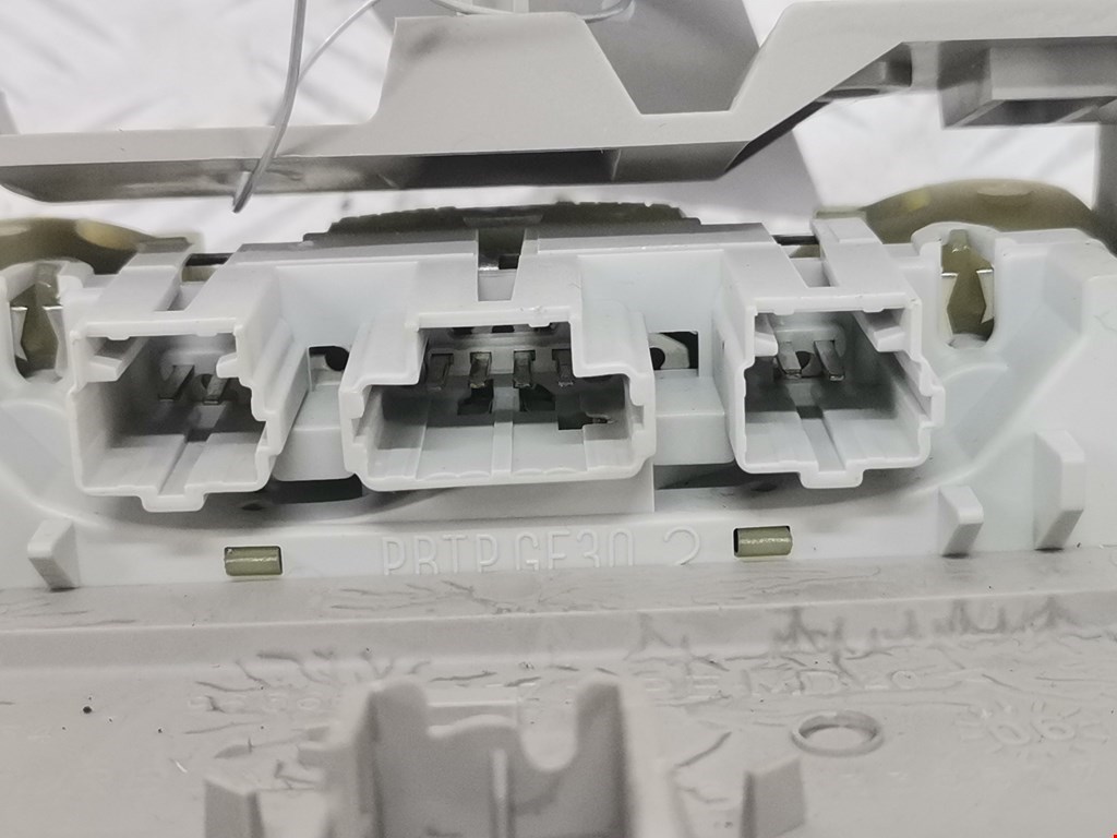 Плафон салонный (салона фонарь) CITROEN C5 I 2001-2008