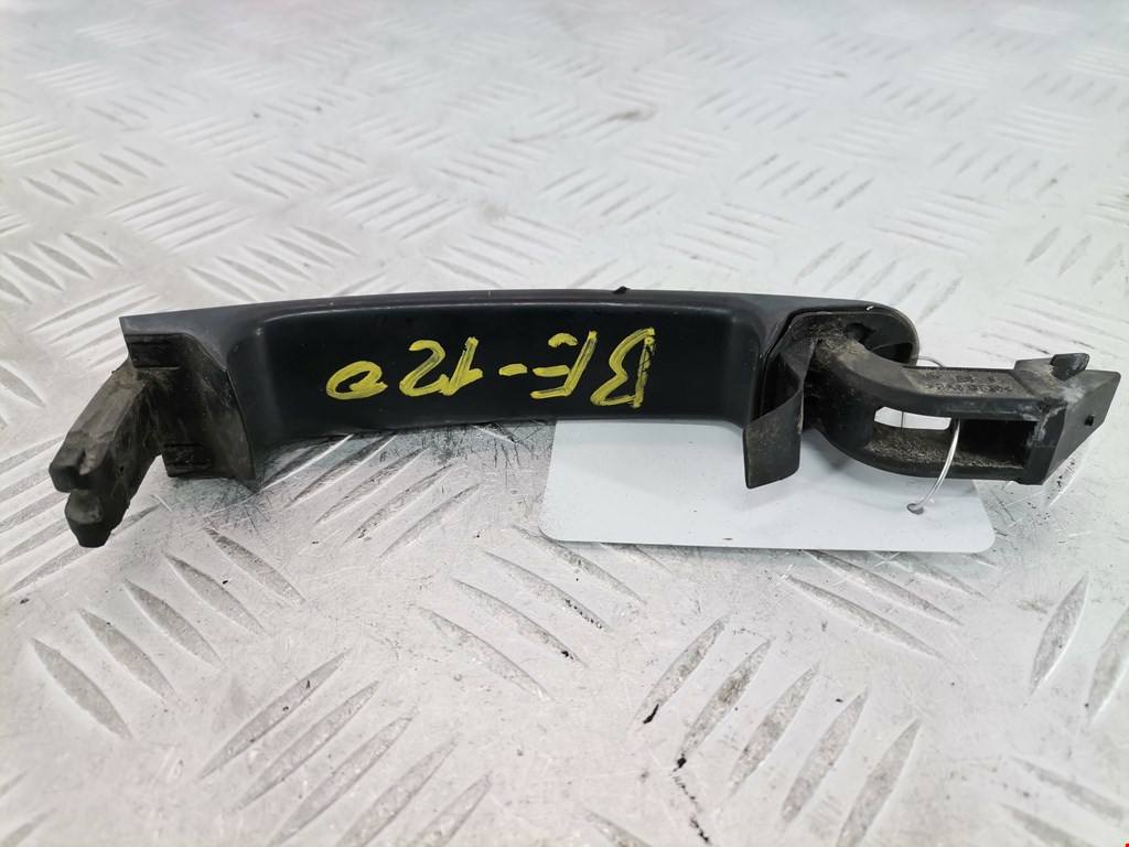 Ручка двери задней наружная правая SEAT Ibiza 2002-2008