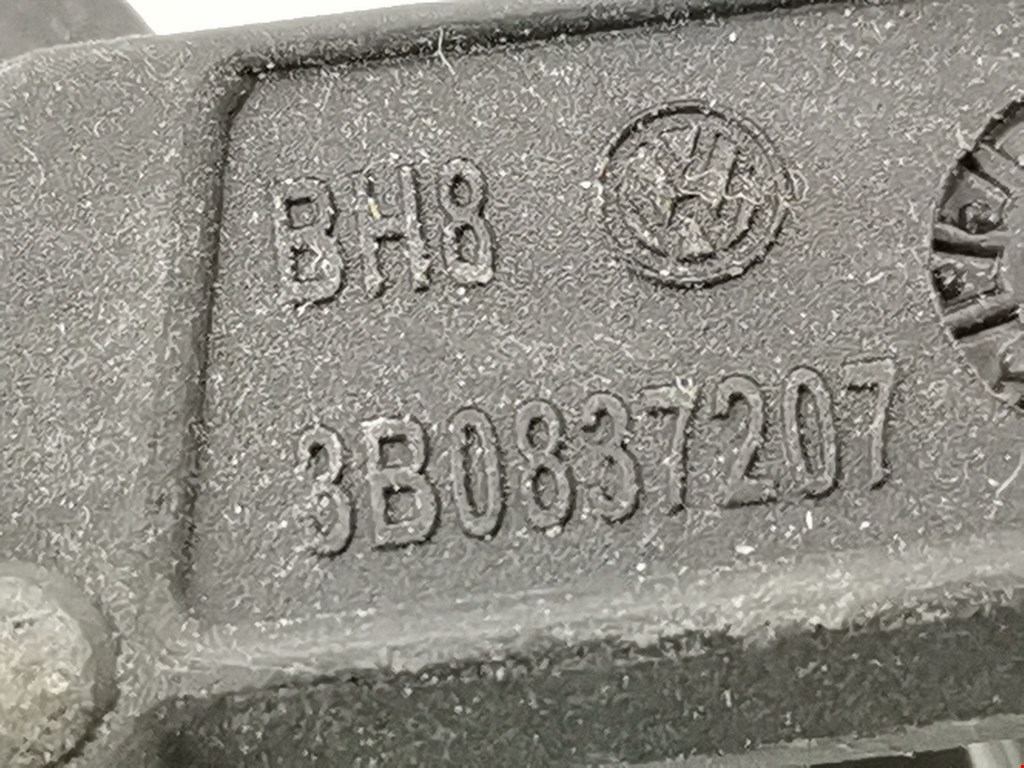 Ручка двери задней наружная правая SEAT Ibiza 2002-2008