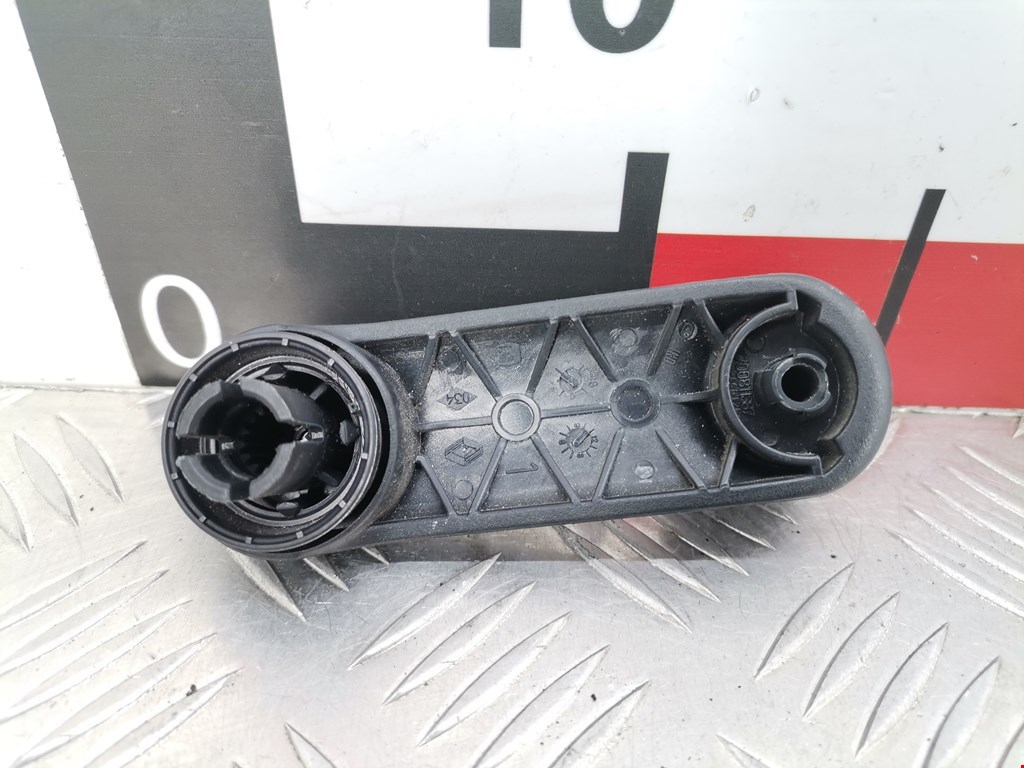 Ручка стеклоподъемника RENAULT Clio 1998-2008