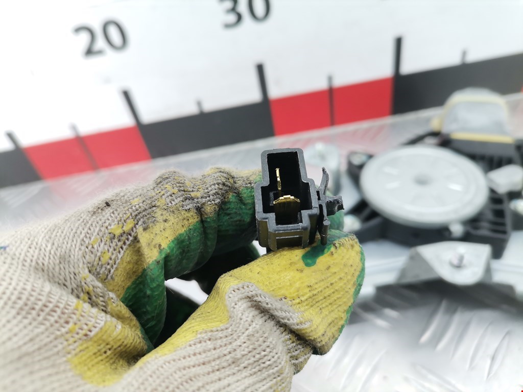 Стеклоподъемник задний правый CHEVROLET Epica 2006-2012