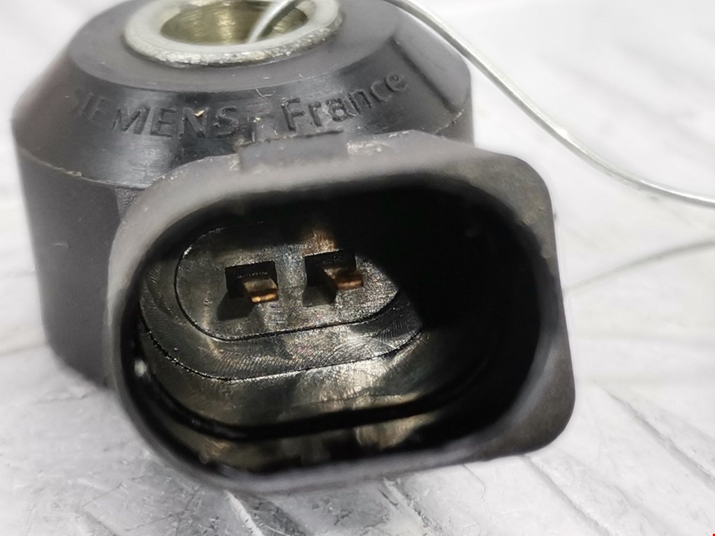 Датчик детонации AUDI A4 B7 2004-2007