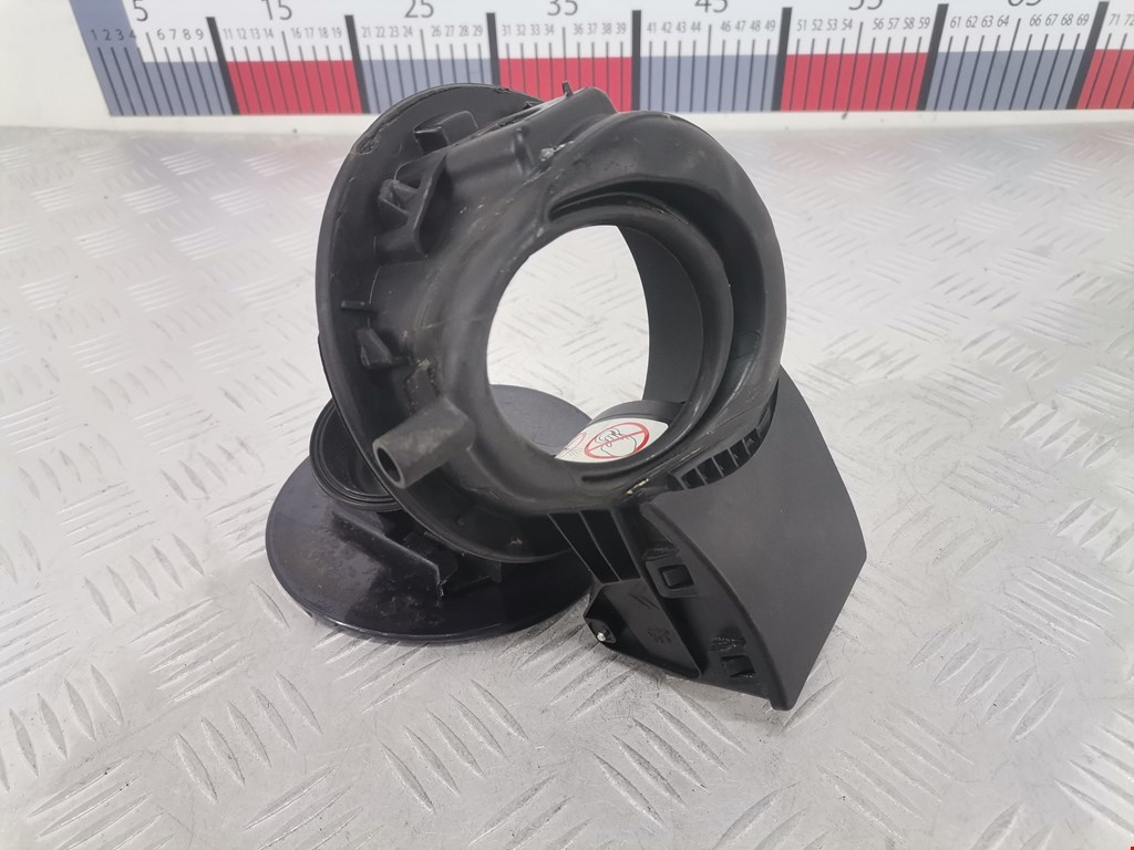 Лючок бензобака CITROEN C4 Picasso 2006-2013