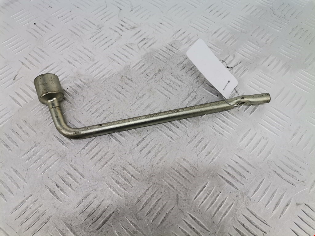 Ключ балонный NISSAN Almera N15 1995-2000