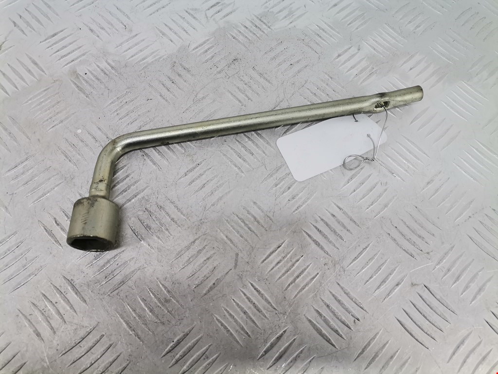 Ключ балонный NISSAN Almera N15 1995-2000