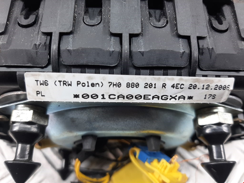 Подушка безопасности в рулевое колесо VOLKSWAGEN Transporter T5 2003-2015