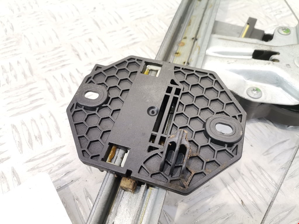 Стеклоподъемник передний правый DACIA Logan II 2014-2020