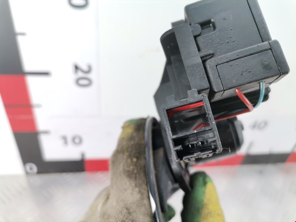 Ручка двери багажника наружная OPEL Corsa C 2000-2006