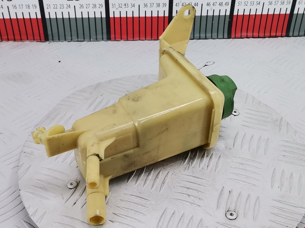 Бачок ГУР (гидроусилителя) AUDI A4 B5 1995-2001