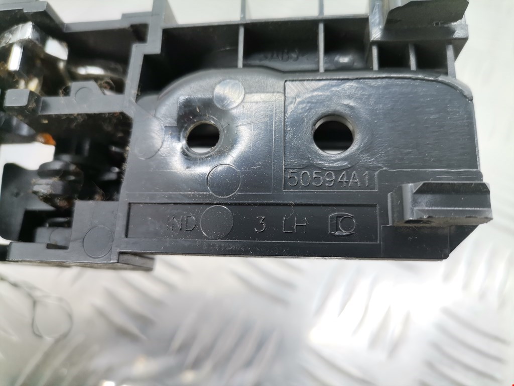 Ручка дверная передняя внутренняя левая TOYOTA Avensis 2003-2008