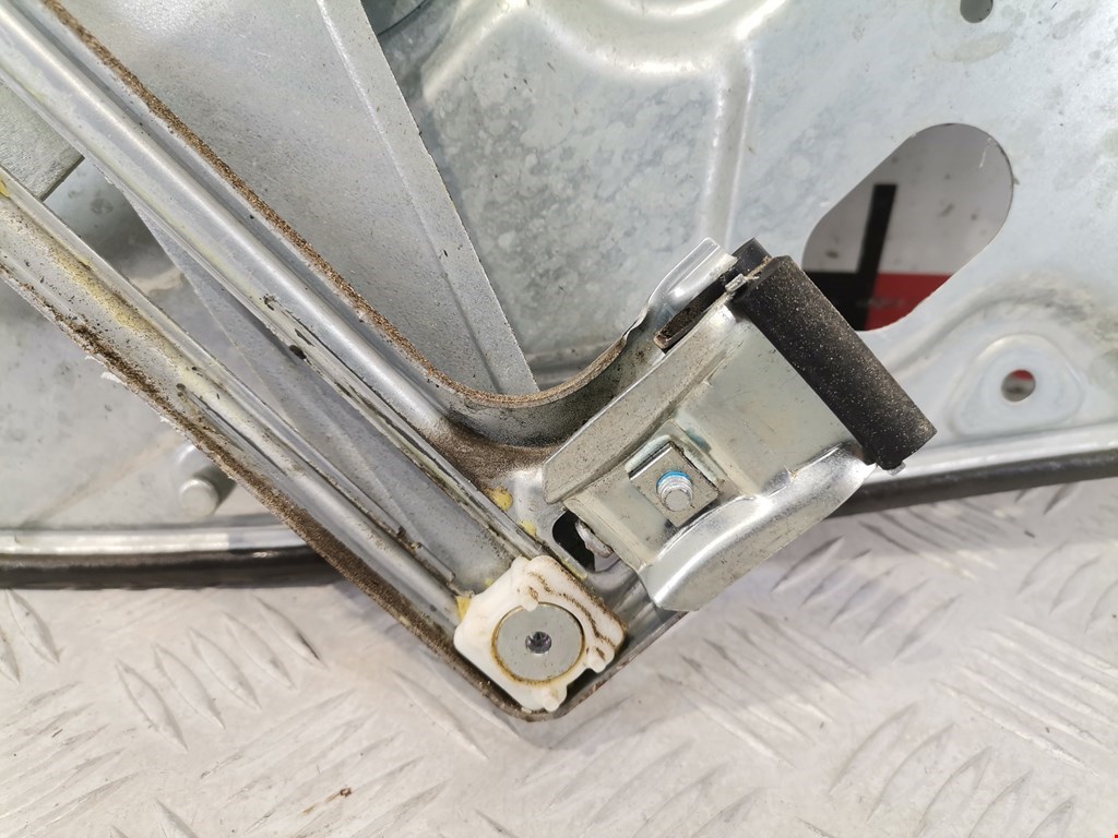 Стеклоподъемник задний левый FORD Focus II 2005-2011