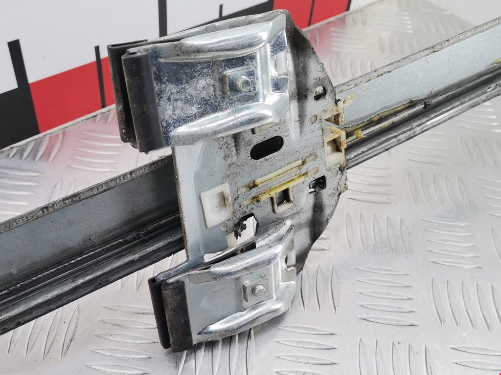 Стеклоподъемник передний правый MERCEDES-BENZ Sprinter 906 2006-2018