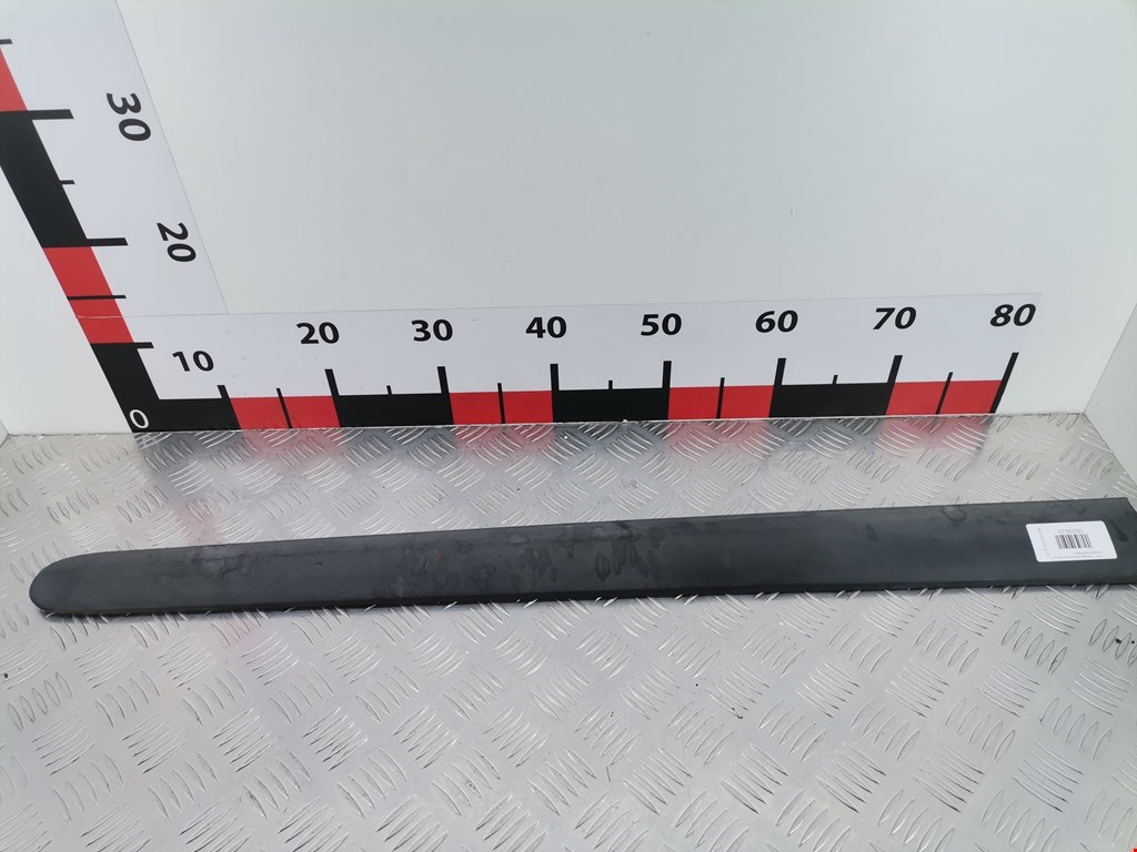 Накладка декоративная (молдинг) двери передней левой Mercedes Vito (W639) (2003-2014)