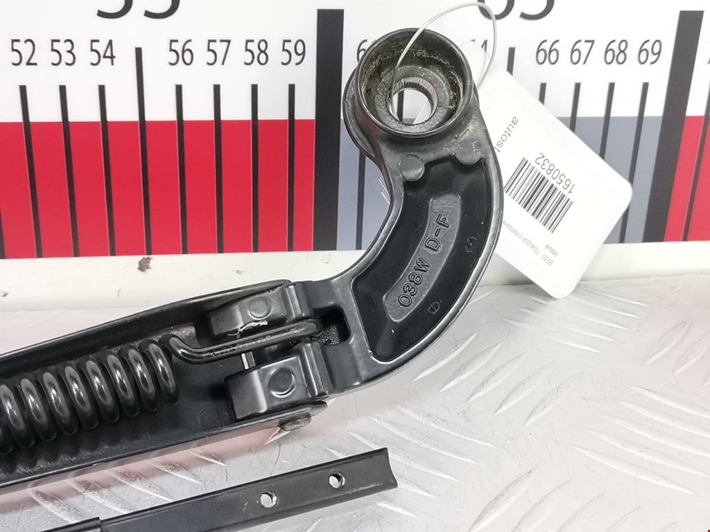 Поводок дворников передний левый/ правый MASERATI Quattroporte M139 2003-2012