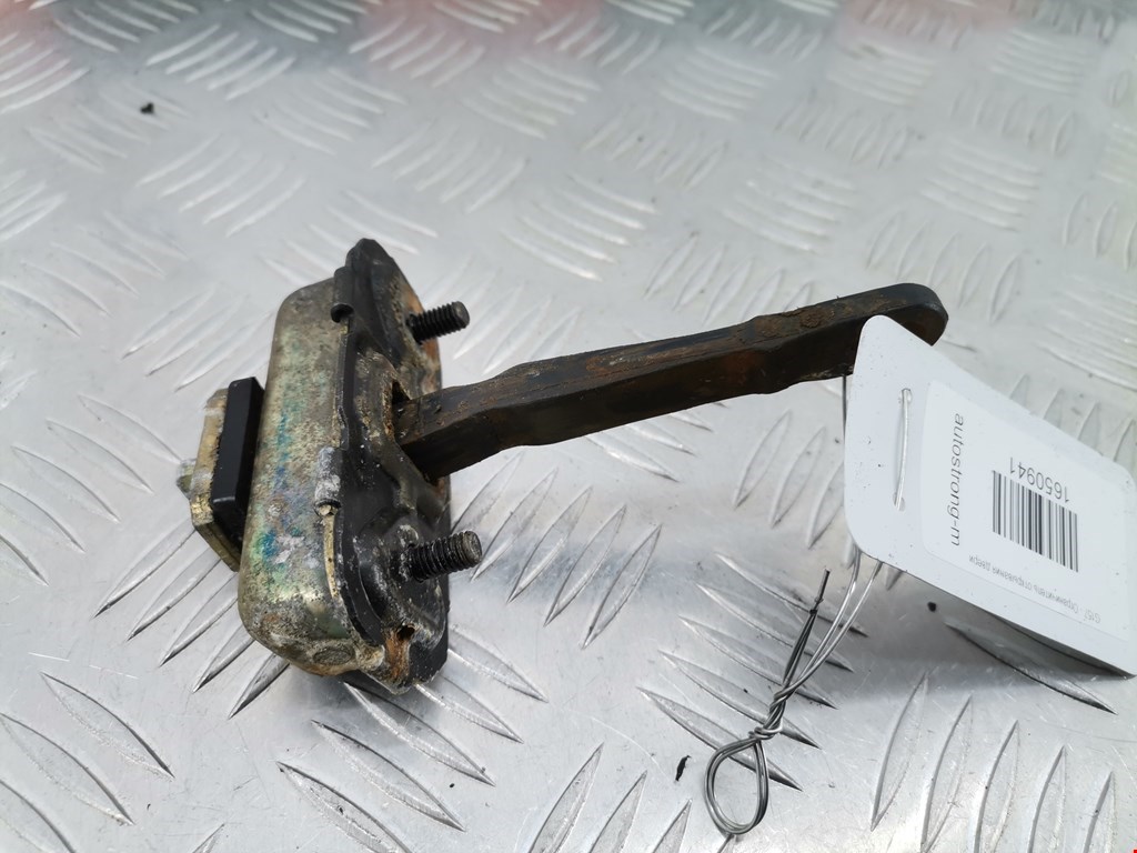Ограничитель открывания двери MITSUBISHI Sigma 1990-1996
