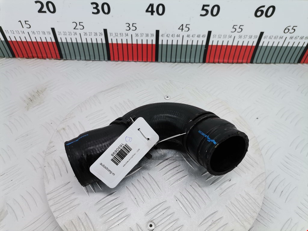 Патрубок интеркулера VOLKSWAGEN Bora 1998-2005