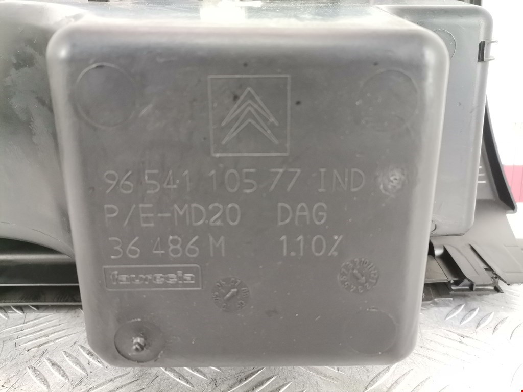 Бардачок CITROEN C4 Picasso 2006-2013