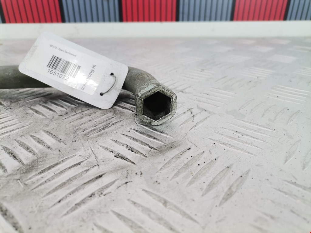 Ключ балонный VOLKSWAGEN Polo IV 2001-2009