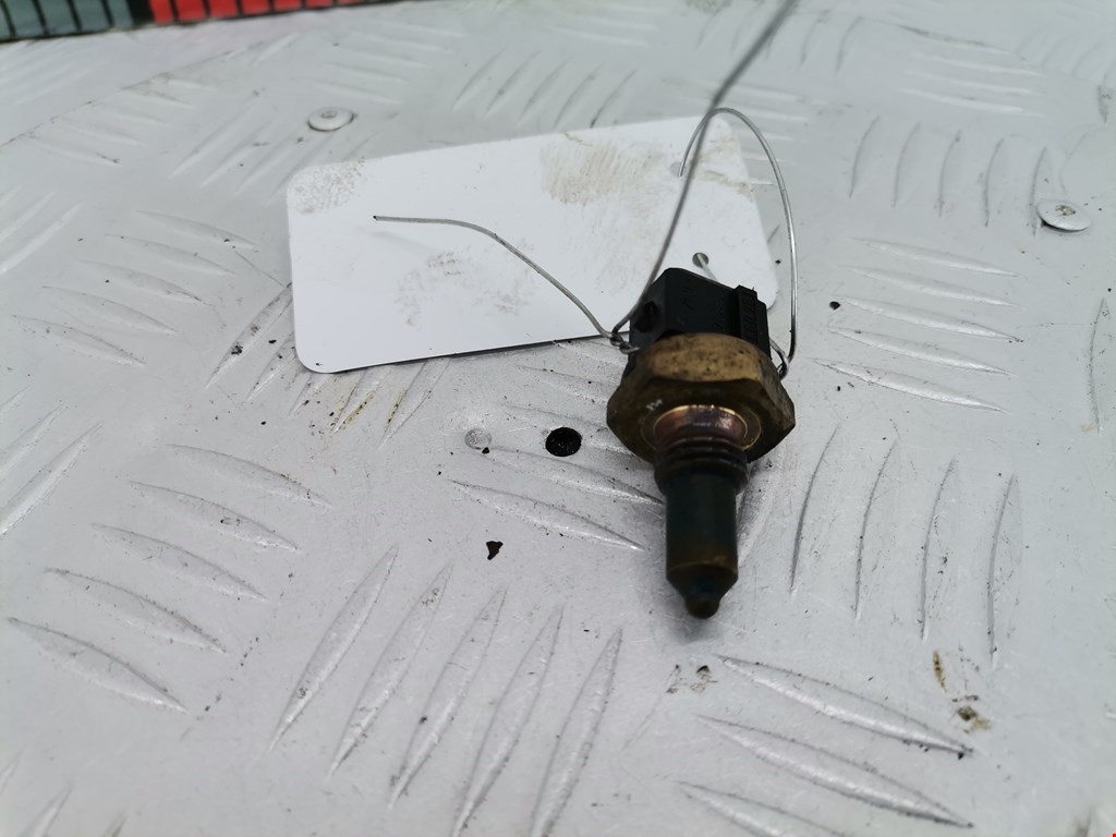 Датчик температуры (охлаждающей жидкости) BMW 3er E46 1998-2006