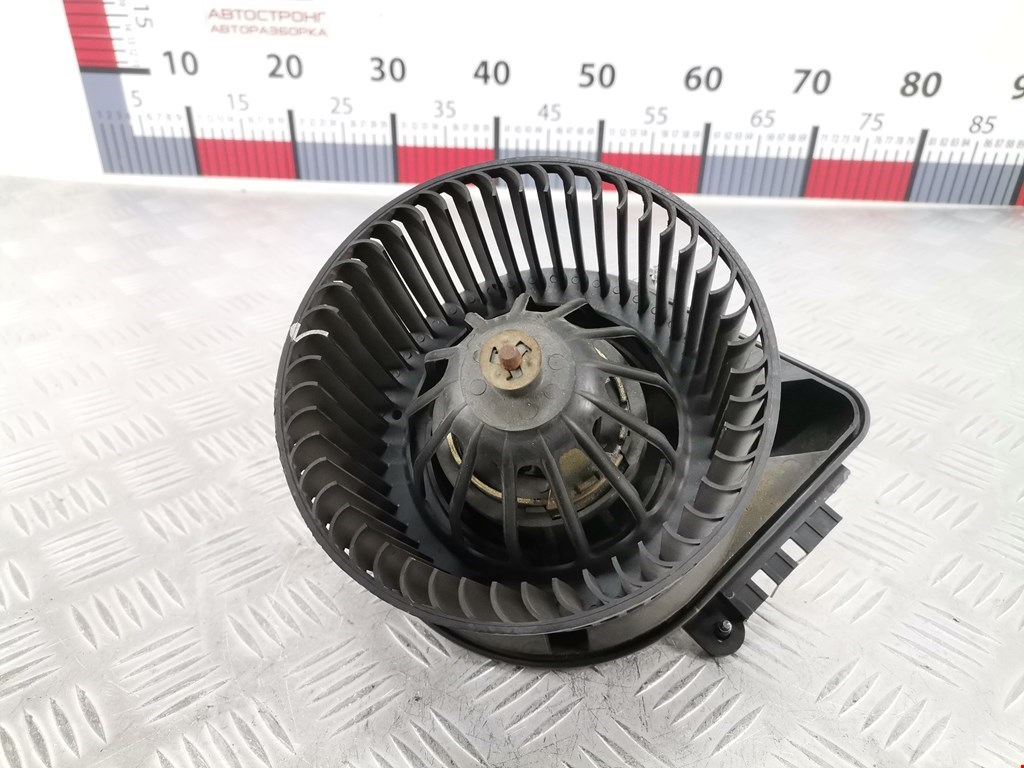 Моторчик (мотор) отопителя салона CITROEN Xantia 1993-2002