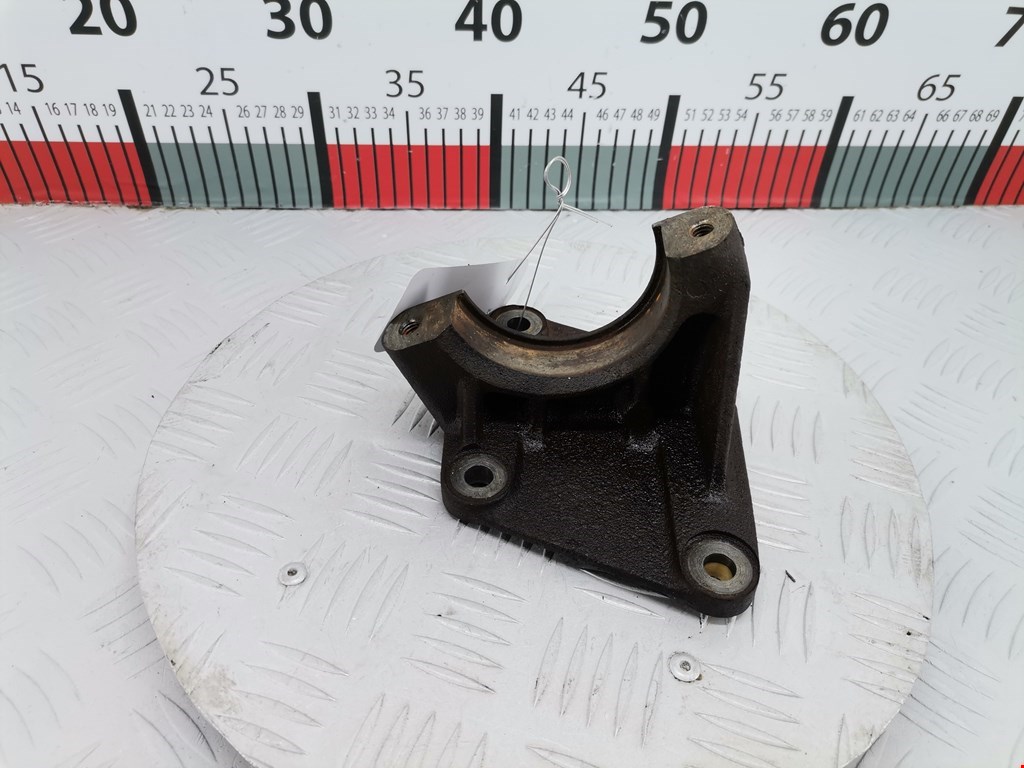 Кронштейн VOLVO V40 I 1995-2004