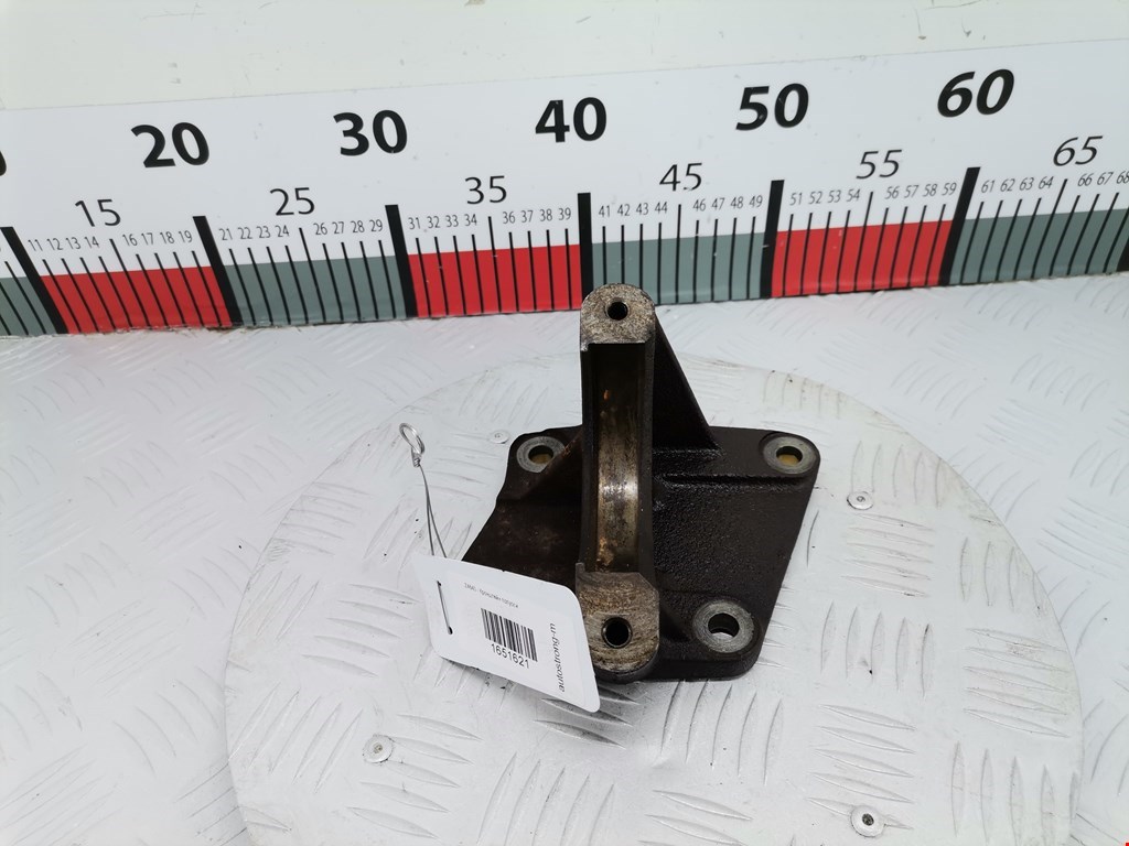 Кронштейн VOLVO V40 I 1995-2004