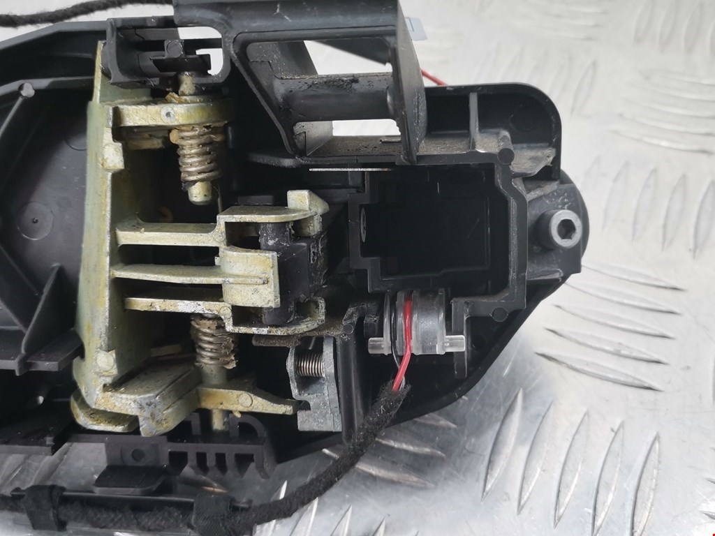 Ручка двери задней наружная правая BMW X5 E70 2007-2013