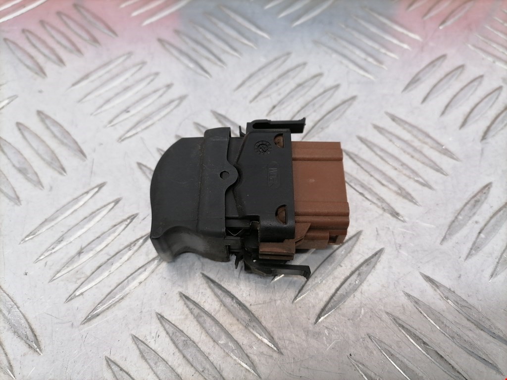 Кнопка стеклоподъемника RENAULT Espace 2003-2014