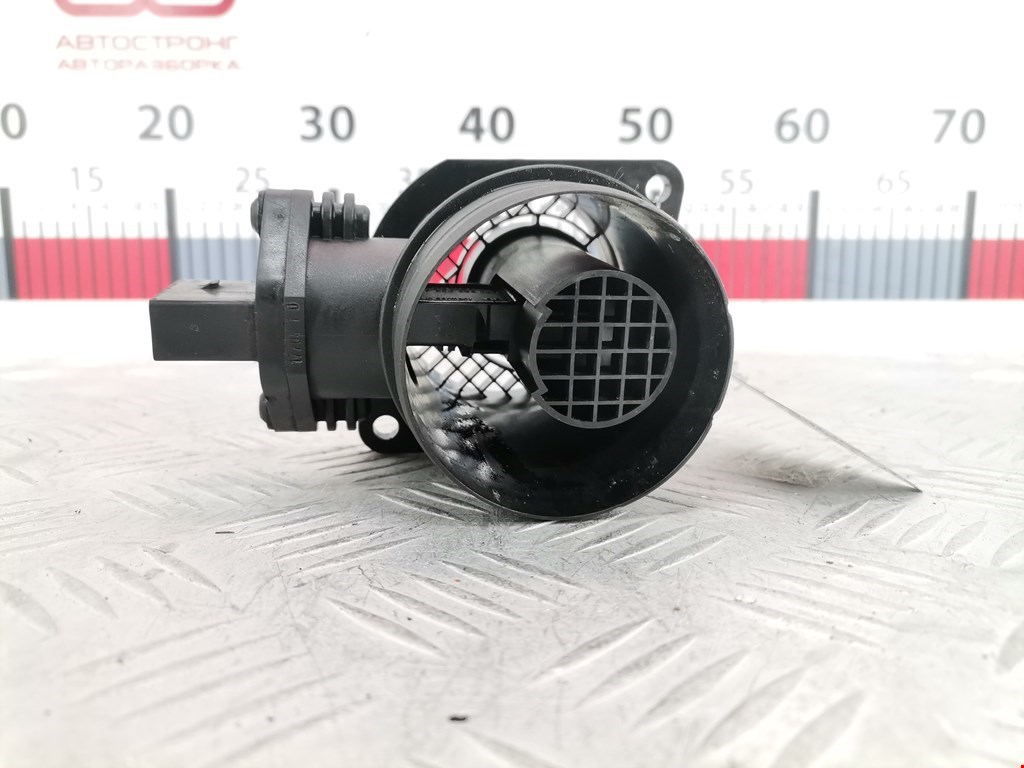 Расходомер воздуха (массметр, датчик ДМРВ) VOLKSWAGEN Polo IV 2001-2009