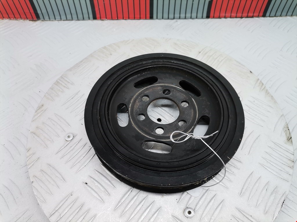 Шестерня коленвала (шкив) PEUGEOT 607 2000-2010