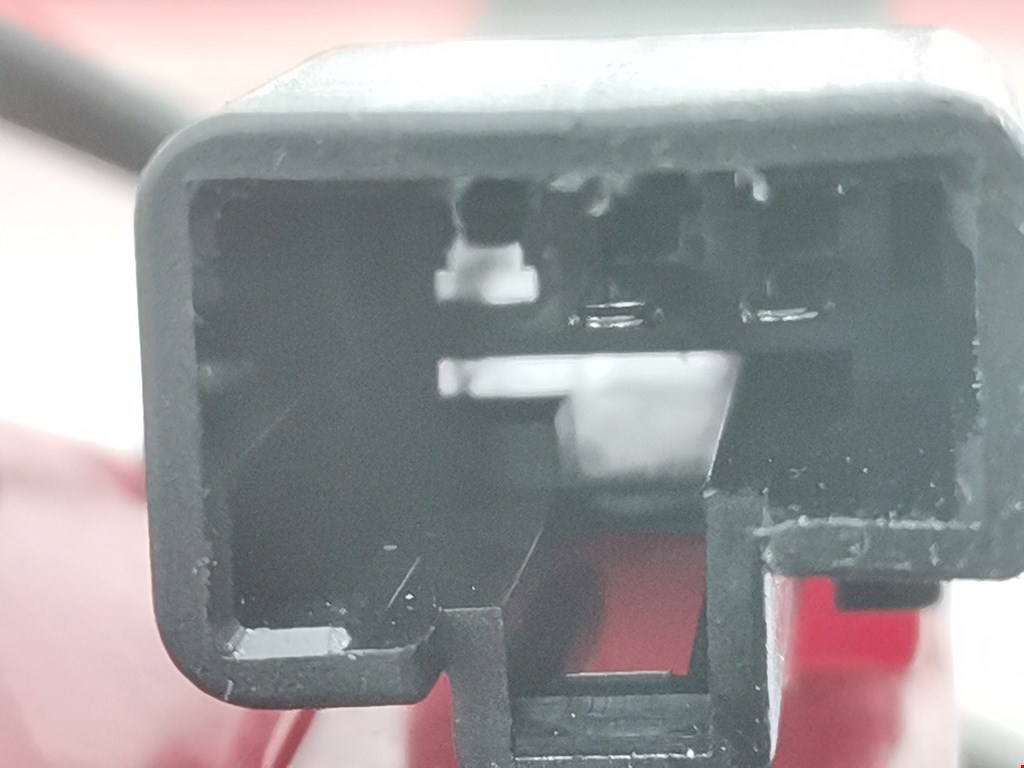 Фонарь задний внутренний левый KIA Opirus 2003-2010