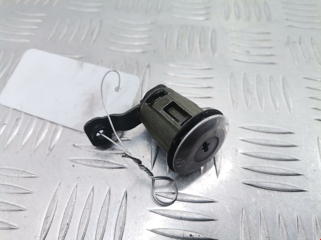 Вставка замка багажника CITROEN Berlingo 1996-2012