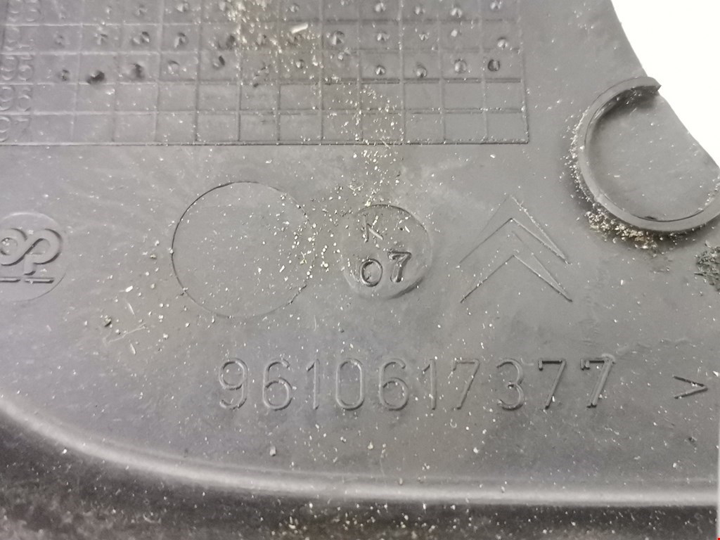 Кожух рулевой колонки CITROEN Xantia 1993-2002