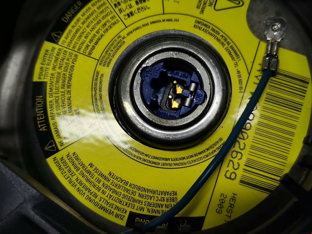 Подушка безопасности в рулевое колесо VOLKSWAGEN Transporter T5 2003-2015