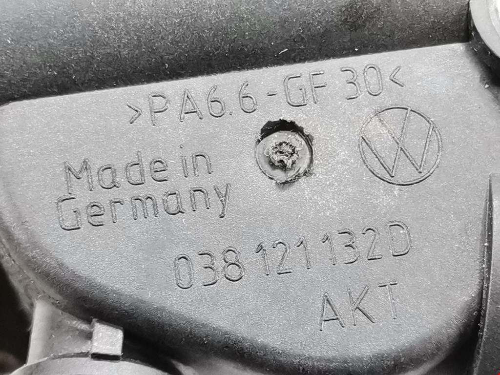 Тройник системы охлаждения SEAT Toledo 2004-2009