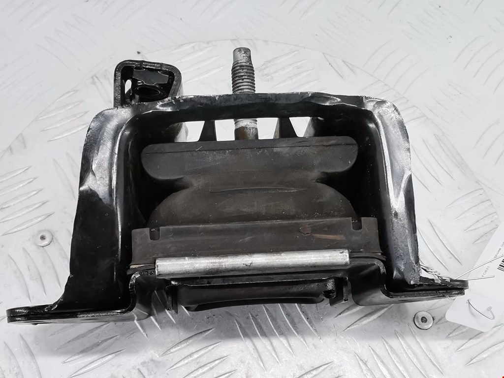 Подушка (опора) крепления двигателя