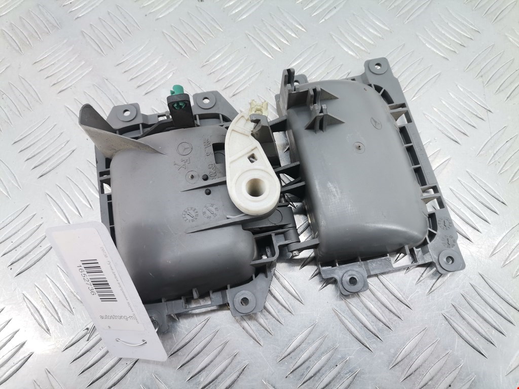 Ручка дверная задняя внутренняя правая MERCEDES-BENZ Sprinter 906 2006-2018