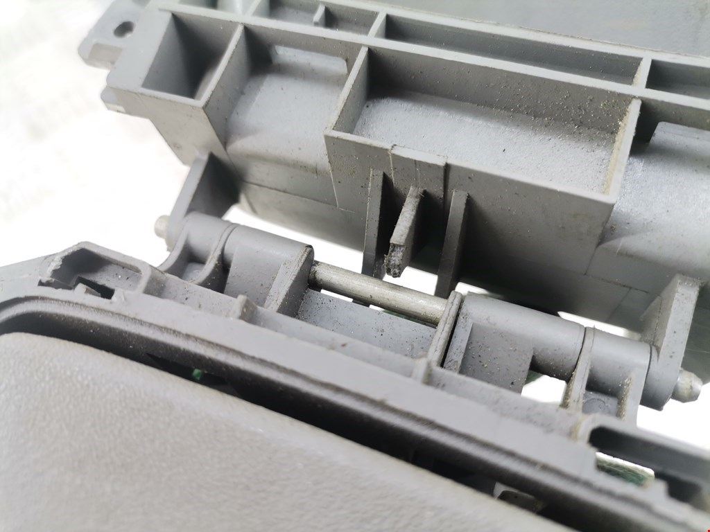 Ручка дверная задняя внутренняя правая MERCEDES-BENZ Sprinter 906 2006-2018