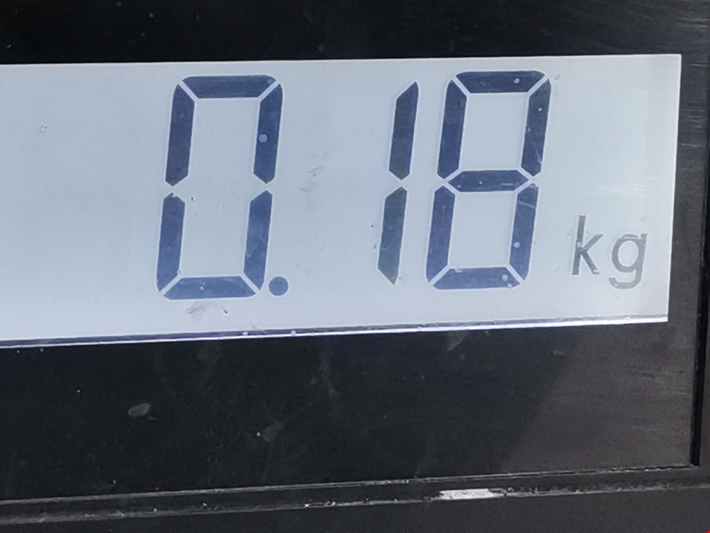 Кронштейн переднего бампера правый VOLKSWAGEN Golf V 2003-2009