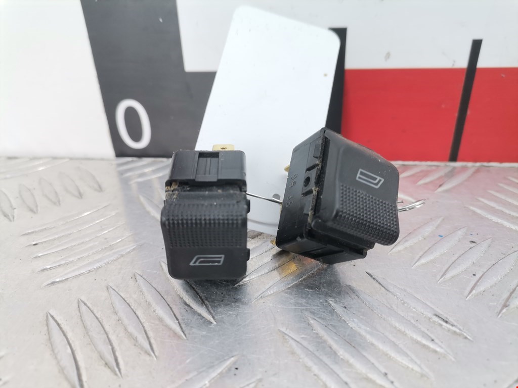 Блок управления стеклоподъемниками AUDI A4 B5 1995-2001